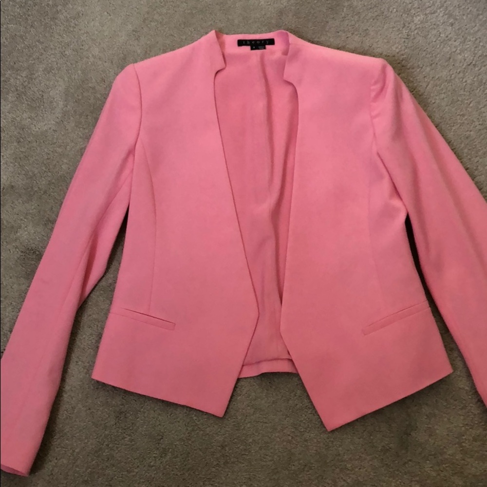 Amazing pink jacket size 8 Theory